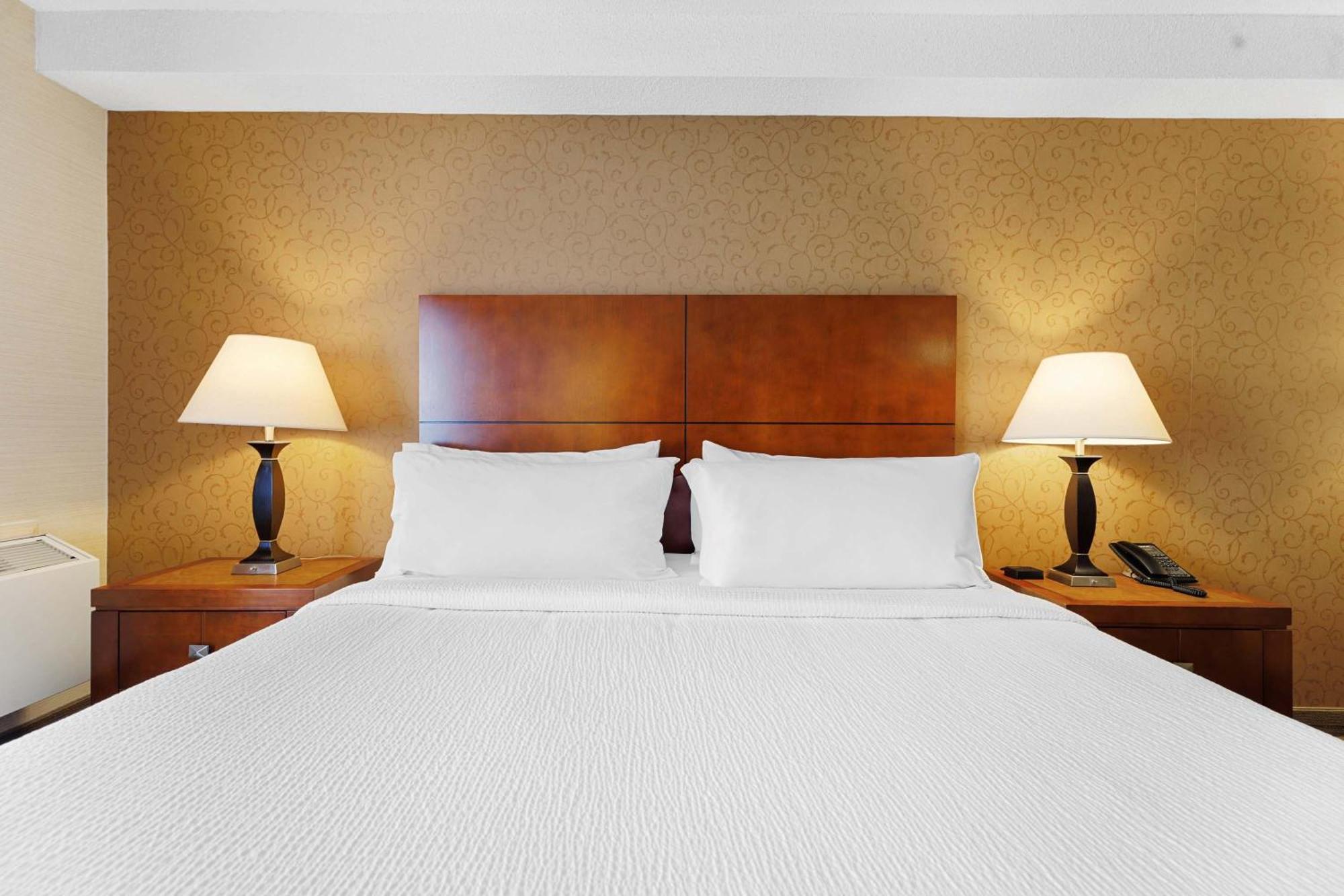 Sandman Hotel & Suites London Downtown Zewnętrze zdjęcie